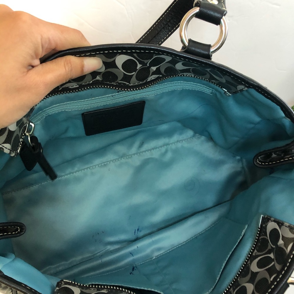 Great Outer Condition W/ Pen Marks Inside - image 6